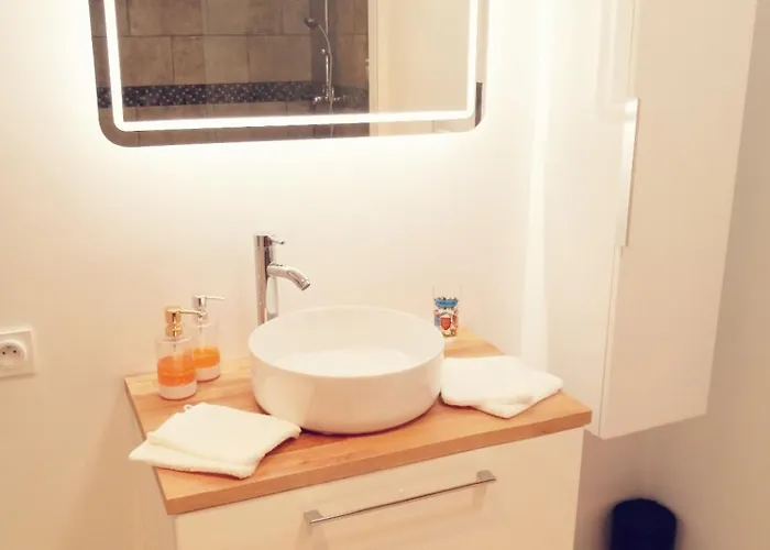 La Regate Du Plaisir- Jacuzzi Prive, A 900m Holiday home