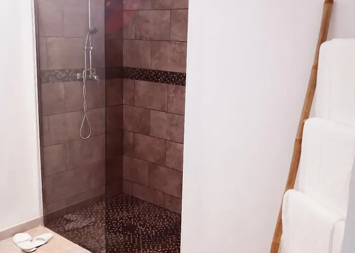 Holiday home La Regate Du Plaisir- Jacuzzi Prive, A 900m *